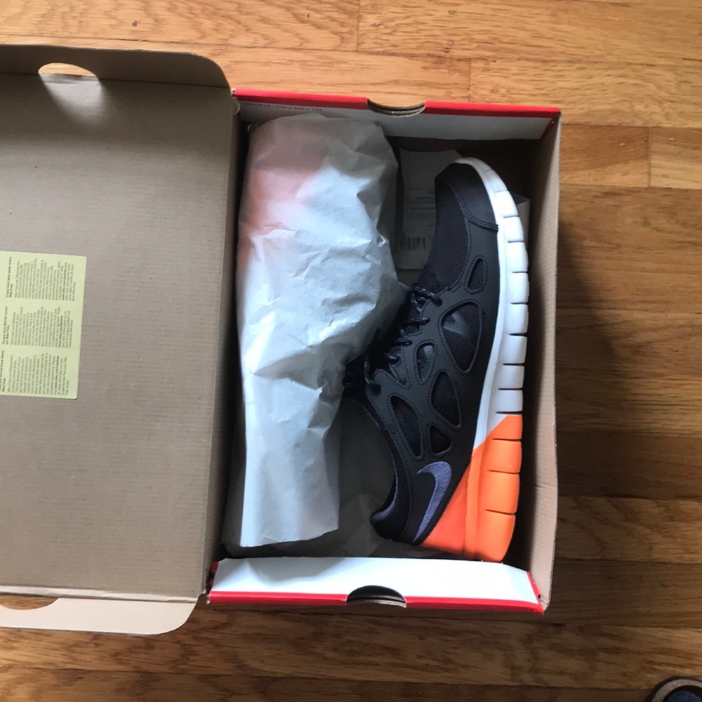 Nike free run 2 size 12